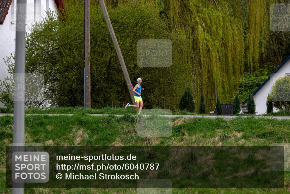 07.04.2024 - 43. Internationalen Wilhelmsburger Insellauf Michael Strokosch http://msf.ph/oto/6040787 07.04.2024 10:17:46 Laufen  meine-sportfotos.de