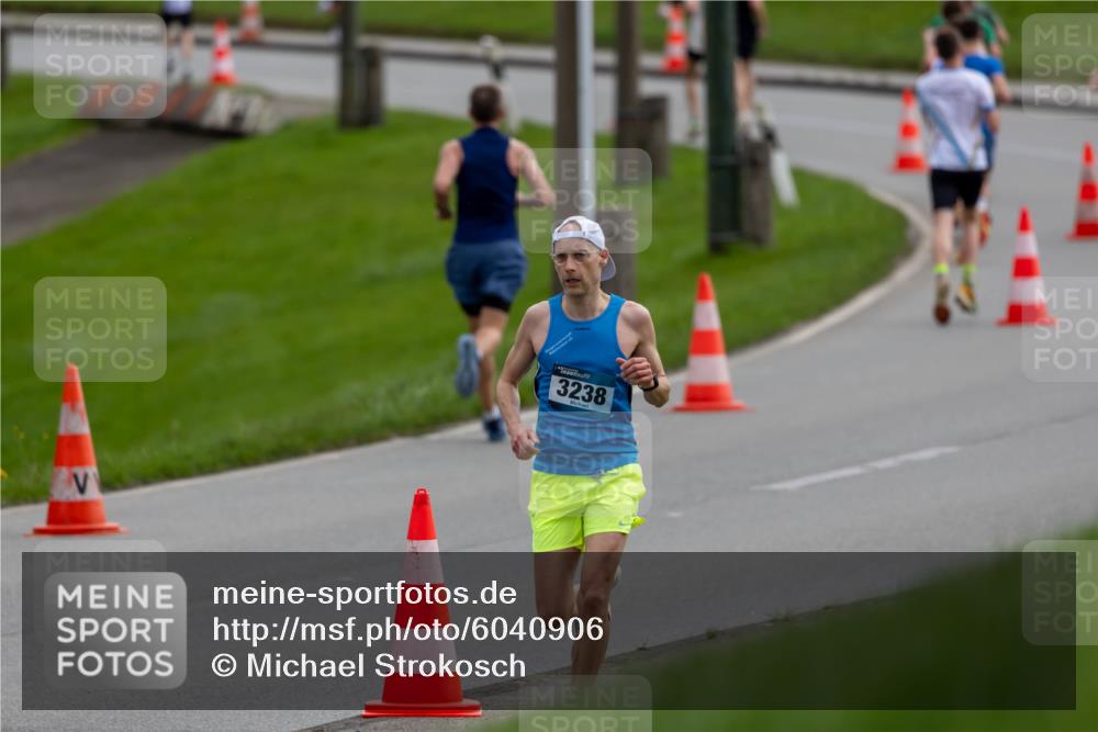 07.04.2024 - 43. Internationalen Wilhelmsburger Insellauf Michael Strokosch http://msf.ph/oto/6040906 07.04.2024 10:20:00 Laufen 3238 meine-sportfotos.de