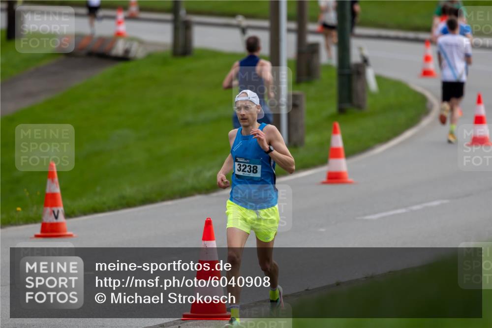 07.04.2024 - 43. Internationalen Wilhelmsburger Insellauf Michael Strokosch http://msf.ph/oto/6040908 07.04.2024 10:20:01 Laufen 3238 meine-sportfotos.de