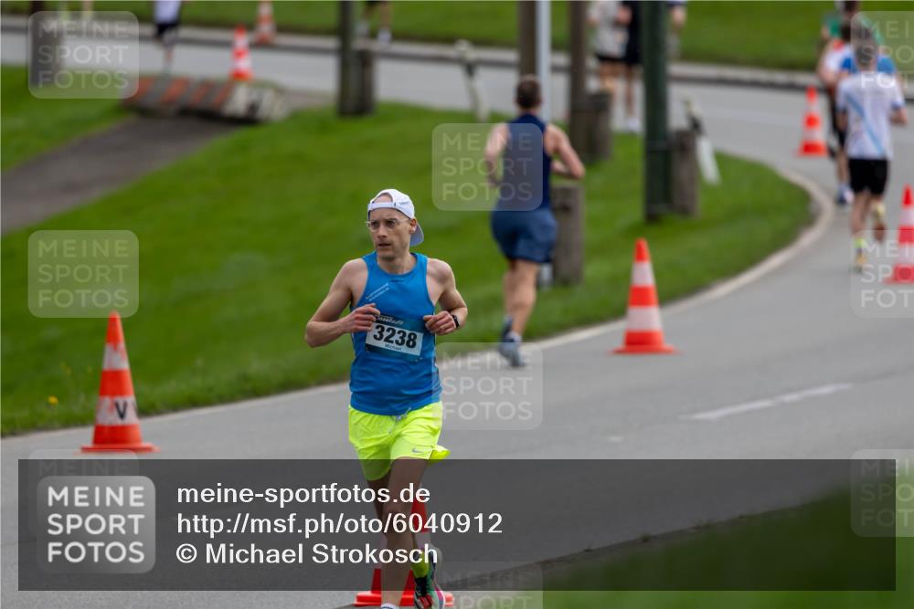 07.04.2024 - 43. Internationalen Wilhelmsburger Insellauf Michael Strokosch http://msf.ph/oto/6040912 07.04.2024 10:20:01 Laufen 3238 meine-sportfotos.de