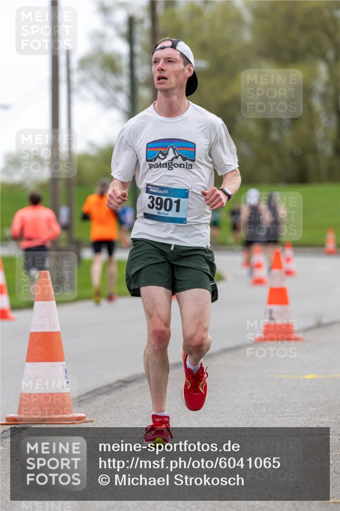 07.04.2024 - 43. Internationalen Wilhelmsburger Insellauf Michael Strokosch http://msf.ph/oto/6041065 07.04.2024 10:21:14 Laufen 3901 meine-sportfotos.de