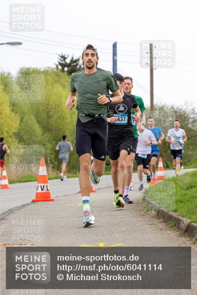 07.04.2024 - 43. Internationalen Wilhelmsburger Insellauf Michael Strokosch http://msf.ph/oto/6041114 07.04.2024 10:21:53 Laufen 3, 437 meine-sportfotos.de