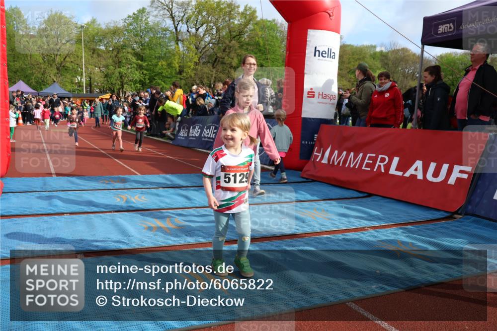 14.04.2024 - Hammer Lauf Strokosch-Dieckow http://msf.ph/oto/6065822 14.04.2024 09:33:01 Ziel  meine-sportfotos.de
