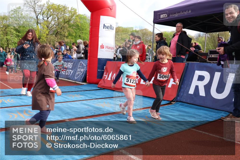 14.04.2024 - Hammer Lauf Strokosch-Dieckow http://msf.ph/oto/6065861 14.04.2024 09:33:06 Ziel  meine-sportfotos.de