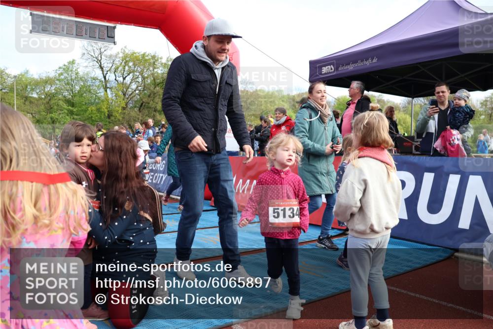 14.04.2024 - Hammer Lauf Strokosch-Dieckow http://msf.ph/oto/6065897 14.04.2024 09:33:12 Ziel  meine-sportfotos.de