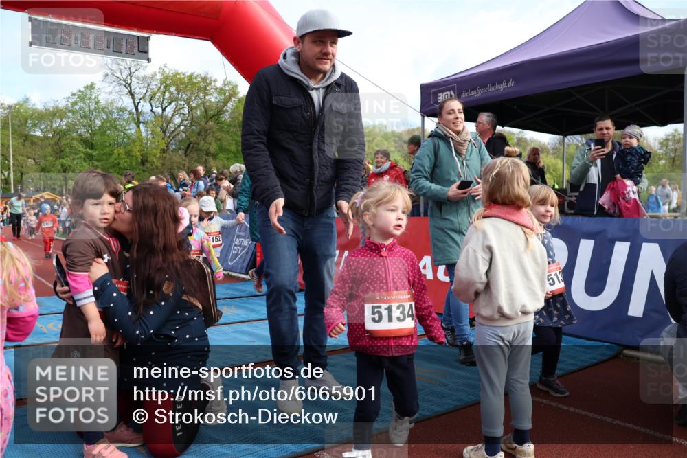 14.04.2024 - Hammer Lauf Strokosch-Dieckow http://msf.ph/oto/6065901 14.04.2024 09:33:12 Ziel  meine-sportfotos.de