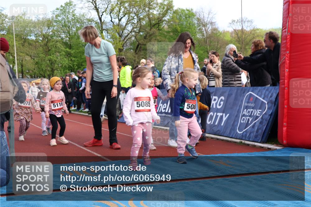 14.04.2024 - Hammer Lauf Strokosch-Dieckow http://msf.ph/oto/6065949 14.04.2024 09:33:29 Ziel  meine-sportfotos.de