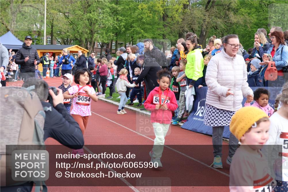 14.04.2024 - Hammer Lauf Strokosch-Dieckow http://msf.ph/oto/6065990 14.04.2024 09:33:40 Ziel  meine-sportfotos.de