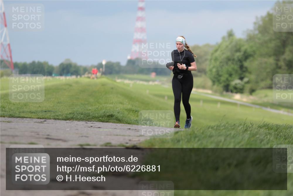 05.05.2024 - 7. Wedeler Halbmarathon H.Heesch http://msf.ph/oto/6226881 05.05.2024 12:03:04 Laufen  meine-sportfotos.de