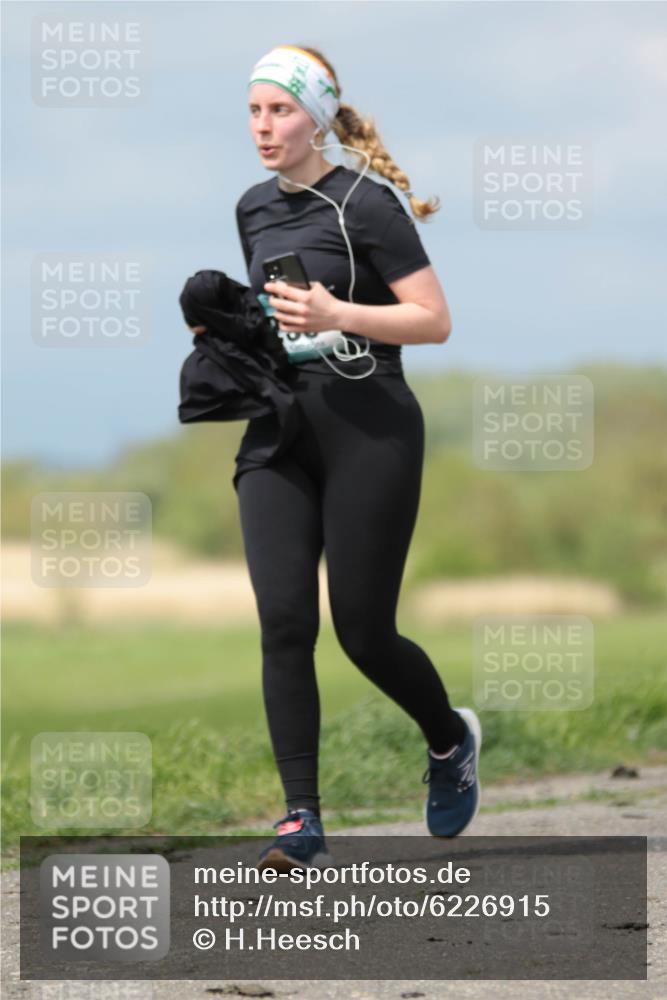05.05.2024 - 7. Wedeler Halbmarathon H.Heesch http://msf.ph/oto/6226915 05.05.2024 12:03:14 Laufen  meine-sportfotos.de