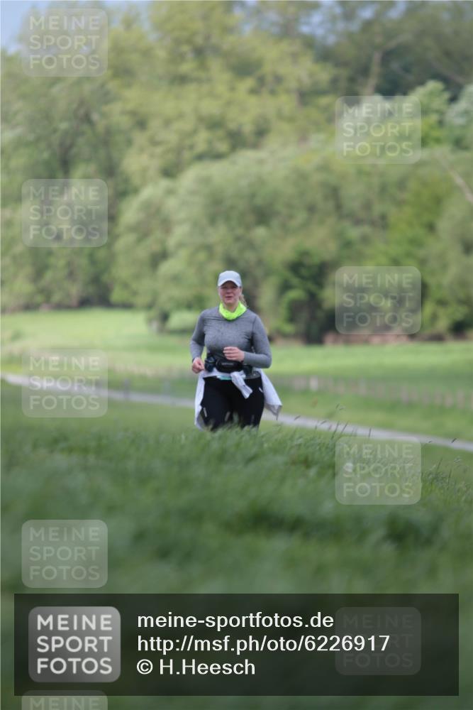 05.05.2024 - 7. Wedeler Halbmarathon H.Heesch http://msf.ph/oto/6226917 05.05.2024 12:07:29 Laufen  meine-sportfotos.de