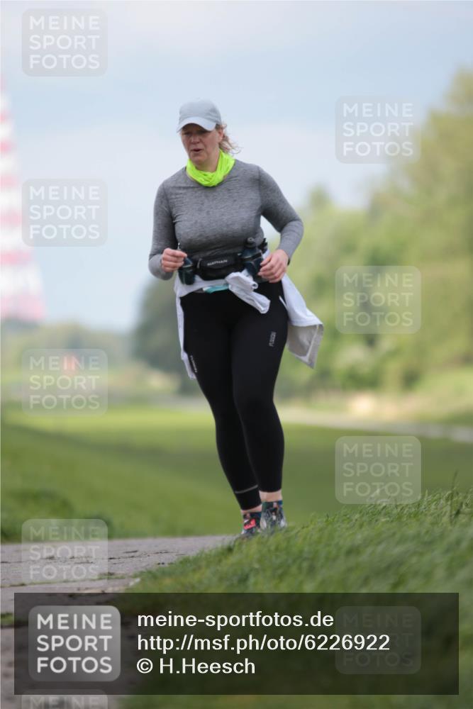 05.05.2024 - 7. Wedeler Halbmarathon H.Heesch http://msf.ph/oto/6226922 05.05.2024 12:07:41 Laufen  meine-sportfotos.de