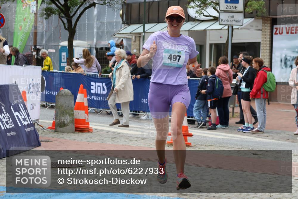 05.05.2024 - 7. Wedeler Halbmarathon Strokosch-Dieckow http://msf.ph/oto/6227933 05.05.2024 11:58:51 Ziel 497, 638 meine-sportfotos.de