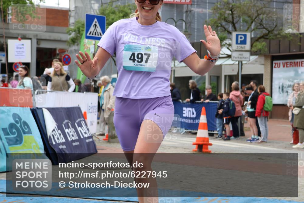 05.05.2024 - 7. Wedeler Halbmarathon Strokosch-Dieckow http://msf.ph/oto/6227945 05.05.2024 11:58:53 Ziel 497 meine-sportfotos.de