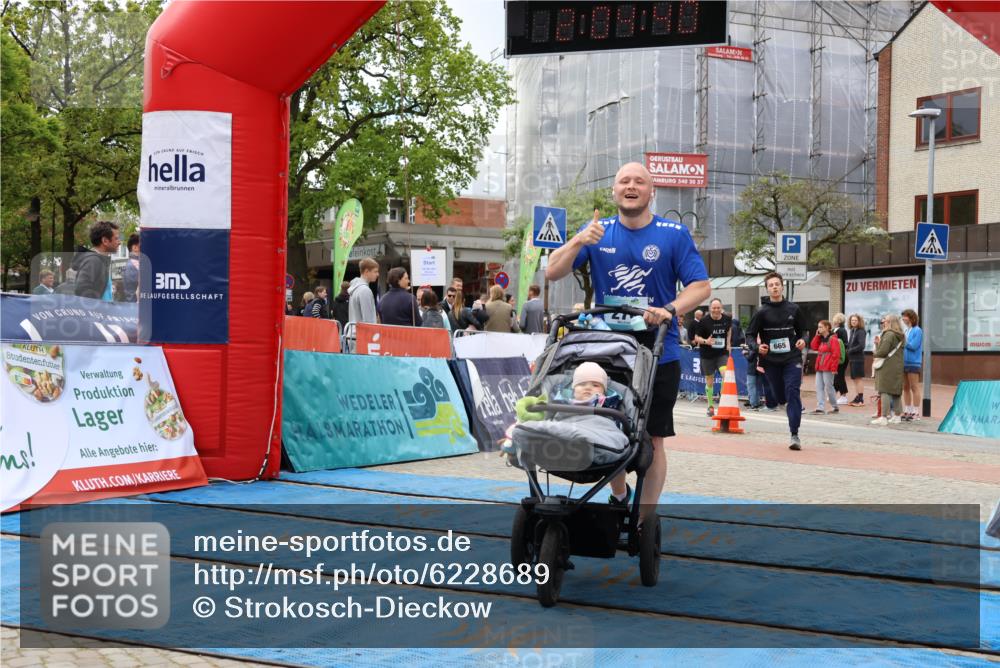 05.05.2024 - 7. Wedeler Halbmarathon Strokosch-Dieckow http://msf.ph/oto/6228689 05.05.2024 12:04:38 Ziel 270, 665, 888 meine-sportfotos.de