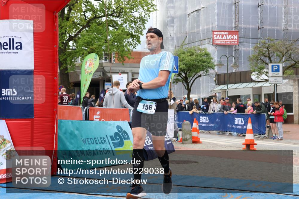 05.05.2024 - 7. Wedeler Halbmarathon Strokosch-Dieckow http://msf.ph/oto/6229038 05.05.2024 12:06:31 Ziel 156 meine-sportfotos.de