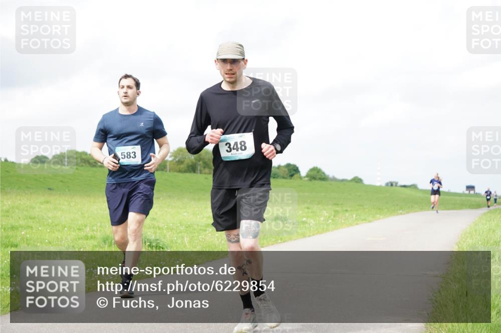 05.05.2024 - 7. Wedeler Halbmarathon Fuchs,  Jonas http://msf.ph/oto/6229854 05.05.2024 12:04:16 Laufen 583, 348 meine-sportfotos.de