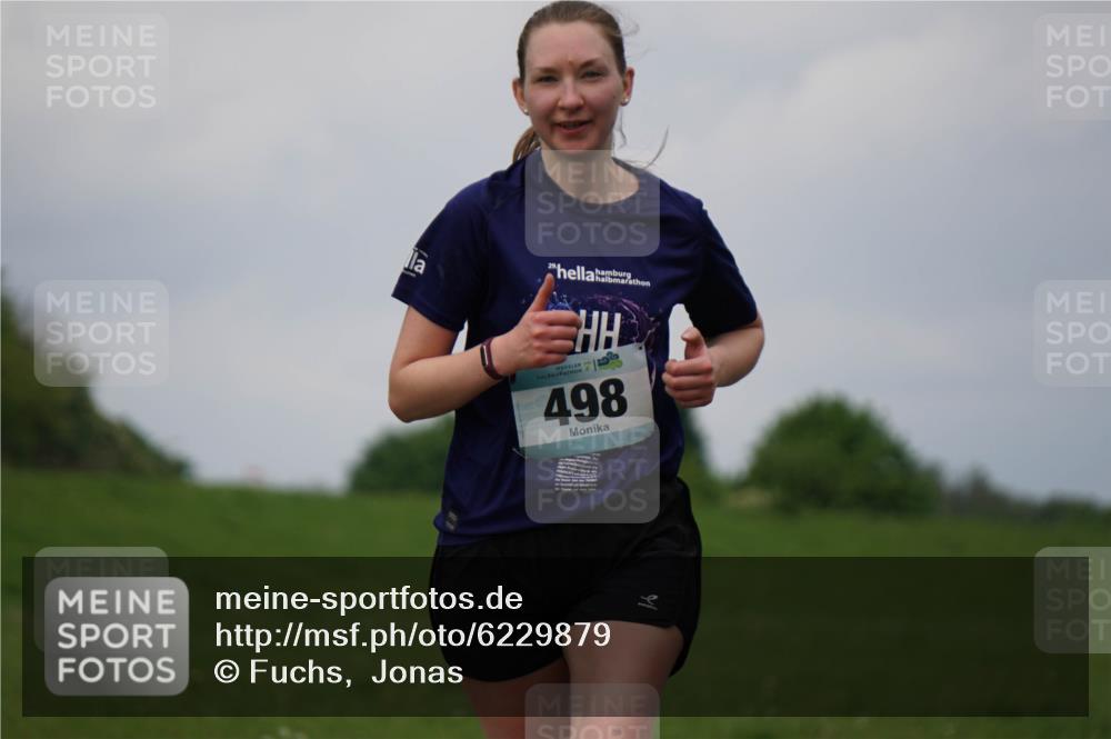 05.05.2024 - 7. Wedeler Halbmarathon Fuchs,  Jonas http://msf.ph/oto/6229879 05.05.2024 12:04:29 Laufen 36, 498, 16 meine-sportfotos.de