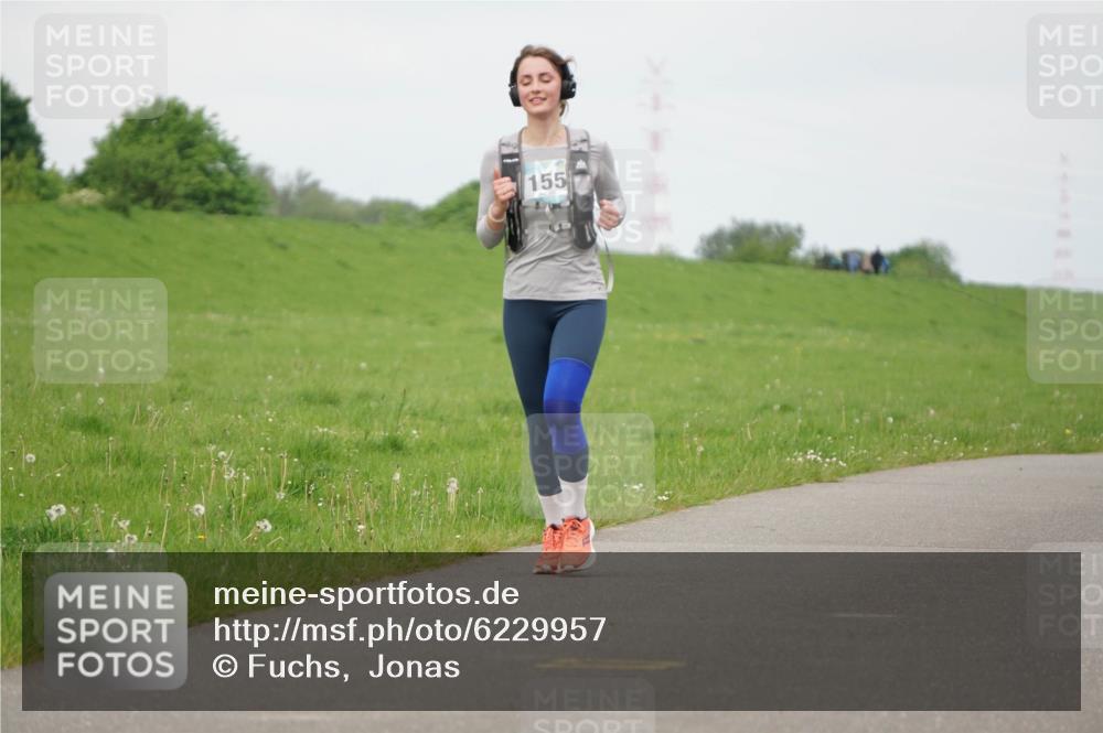 05.05.2024 - 7. Wedeler Halbmarathon Fuchs,  Jonas http://msf.ph/oto/6229957 05.05.2024 12:04:55 Laufen 155 meine-sportfotos.de