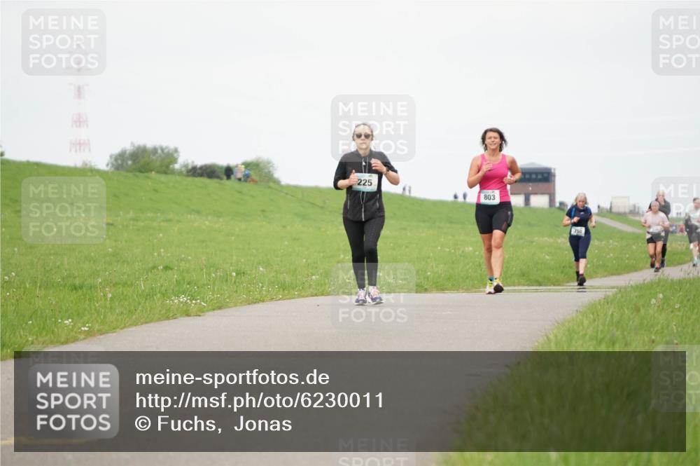 05.05.2024 - 7. Wedeler Halbmarathon Fuchs,  Jonas http://msf.ph/oto/6230011 05.05.2024 12:05:08 Laufen  meine-sportfotos.de