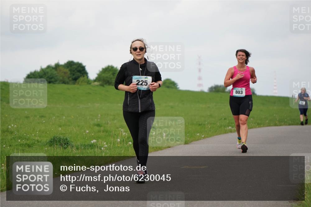 05.05.2024 - 7. Wedeler Halbmarathon Fuchs,  Jonas http://msf.ph/oto/6230045 05.05.2024 12:05:20 Laufen 225, 803 meine-sportfotos.de