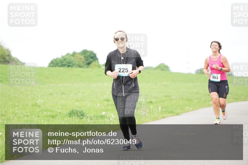 05.05.2024 - 7. Wedeler Halbmarathon Fuchs,  Jonas http://msf.ph/oto/6230049 05.05.2024 12:05:21 Laufen 225, 803 meine-sportfotos.de