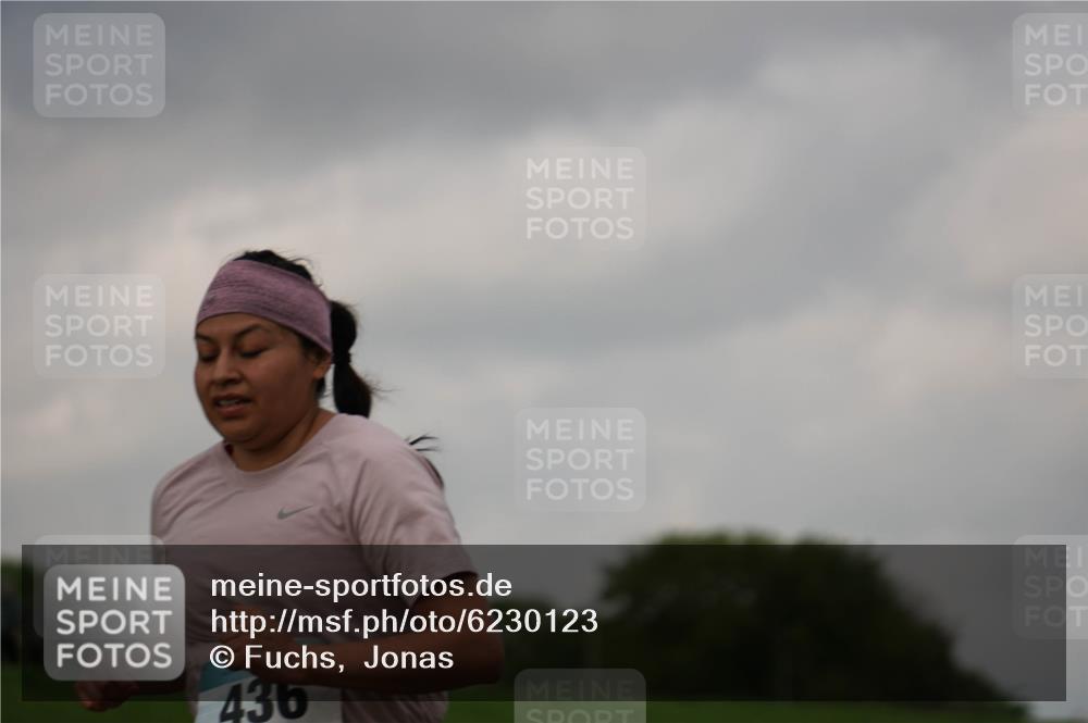05.05.2024 - 7. Wedeler Halbmarathon Fuchs,  Jonas http://msf.ph/oto/6230123 05.05.2024 12:05:55 Laufen 436 meine-sportfotos.de