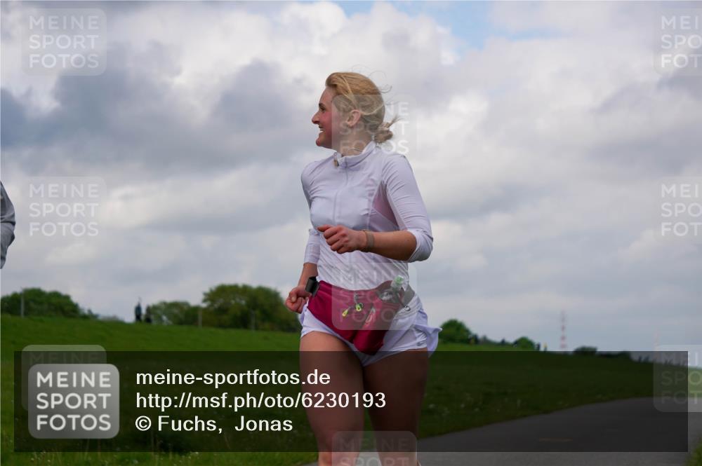 05.05.2024 - 7. Wedeler Halbmarathon Fuchs,  Jonas http://msf.ph/oto/6230193 05.05.2024 12:06:08 Laufen  meine-sportfotos.de