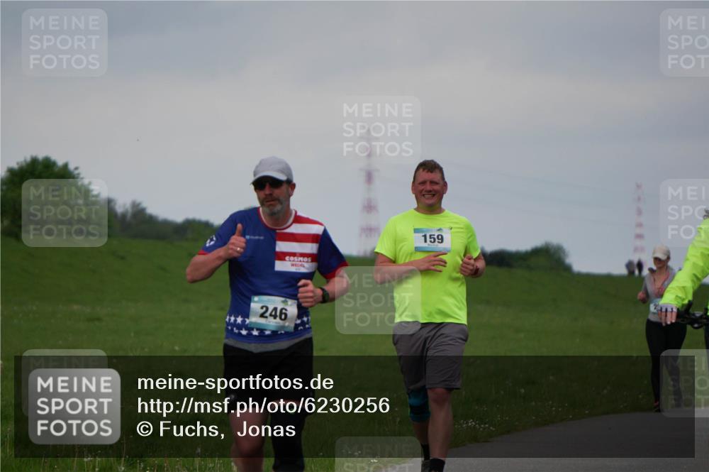 05.05.2024 - 7. Wedeler Halbmarathon Fuchs,  Jonas http://msf.ph/oto/6230256 05.05.2024 12:06:47 Laufen 246, 159 meine-sportfotos.de