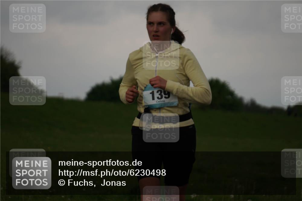 05.05.2024 - 7. Wedeler Halbmarathon Fuchs,  Jonas http://msf.ph/oto/6230498 05.05.2024 12:08:14 Laufen 139 meine-sportfotos.de