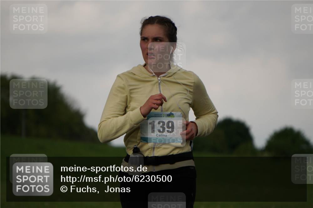05.05.2024 - 7. Wedeler Halbmarathon Fuchs,  Jonas http://msf.ph/oto/6230500 05.05.2024 12:08:15 Laufen 139 meine-sportfotos.de
