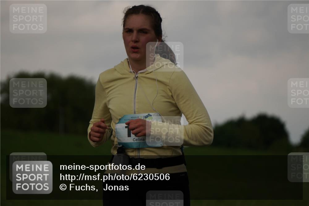 05.05.2024 - 7. Wedeler Halbmarathon Fuchs,  Jonas http://msf.ph/oto/6230506 05.05.2024 12:08:16 Laufen 500 meine-sportfotos.de