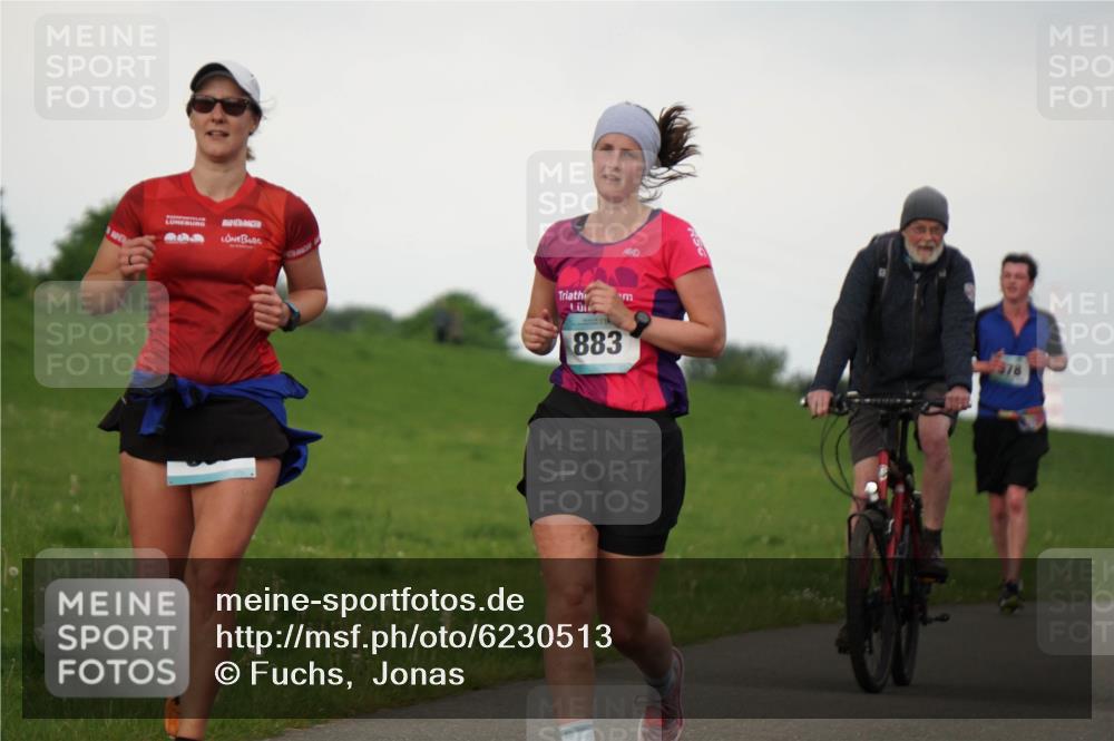 05.05.2024 - 7. Wedeler Halbmarathon Fuchs,  Jonas http://msf.ph/oto/6230513 05.05.2024 12:08:19 Laufen 950, 883, 578 meine-sportfotos.de