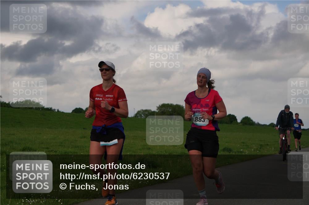 05.05.2024 - 7. Wedeler Halbmarathon Fuchs,  Jonas http://msf.ph/oto/6230537 05.05.2024 12:08:24 Laufen 440, 883 meine-sportfotos.de