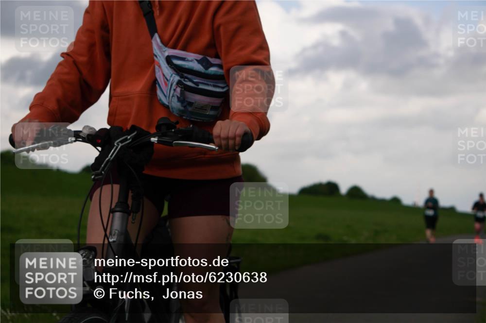 05.05.2024 - 7. Wedeler Halbmarathon Fuchs,  Jonas http://msf.ph/oto/6230638 05.05.2024 12:08:48 Laufen  meine-sportfotos.de
