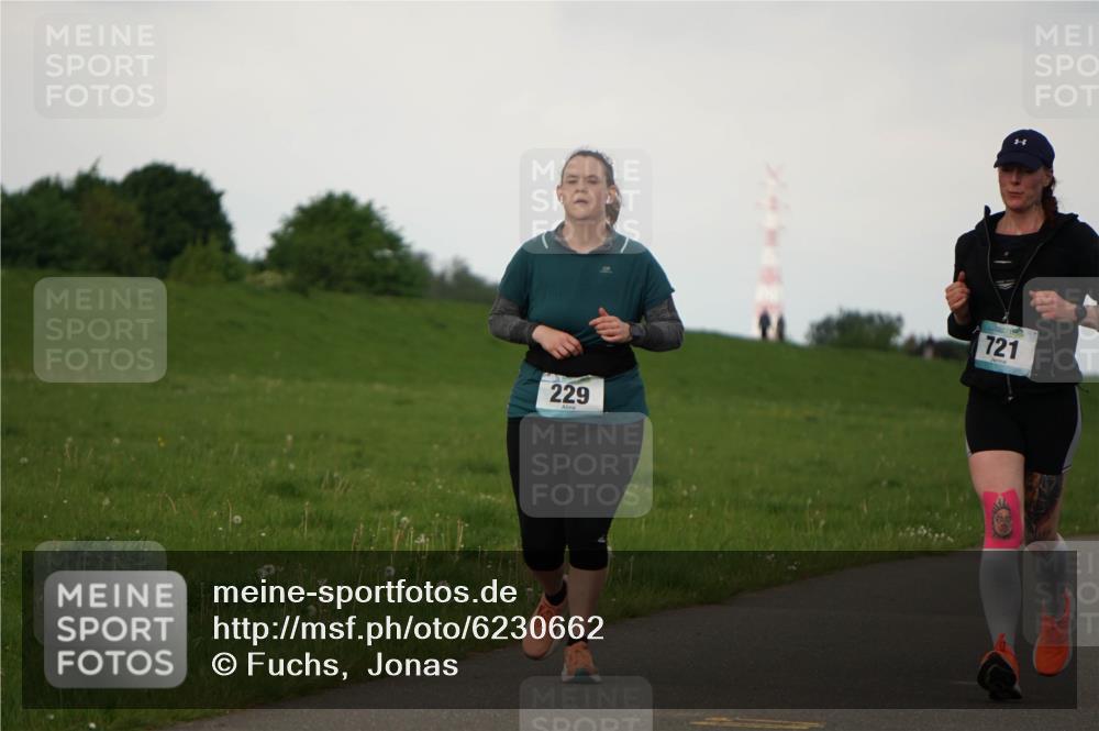 05.05.2024 - 7. Wedeler Halbmarathon Fuchs,  Jonas http://msf.ph/oto/6230662 05.05.2024 12:08:53 Laufen 229, 721 meine-sportfotos.de
