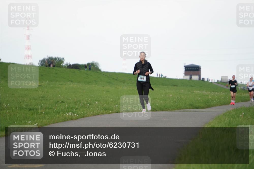 05.05.2024 - 7. Wedeler Halbmarathon Fuchs,  Jonas http://msf.ph/oto/6230731 05.05.2024 12:09:16 Laufen 667 meine-sportfotos.de