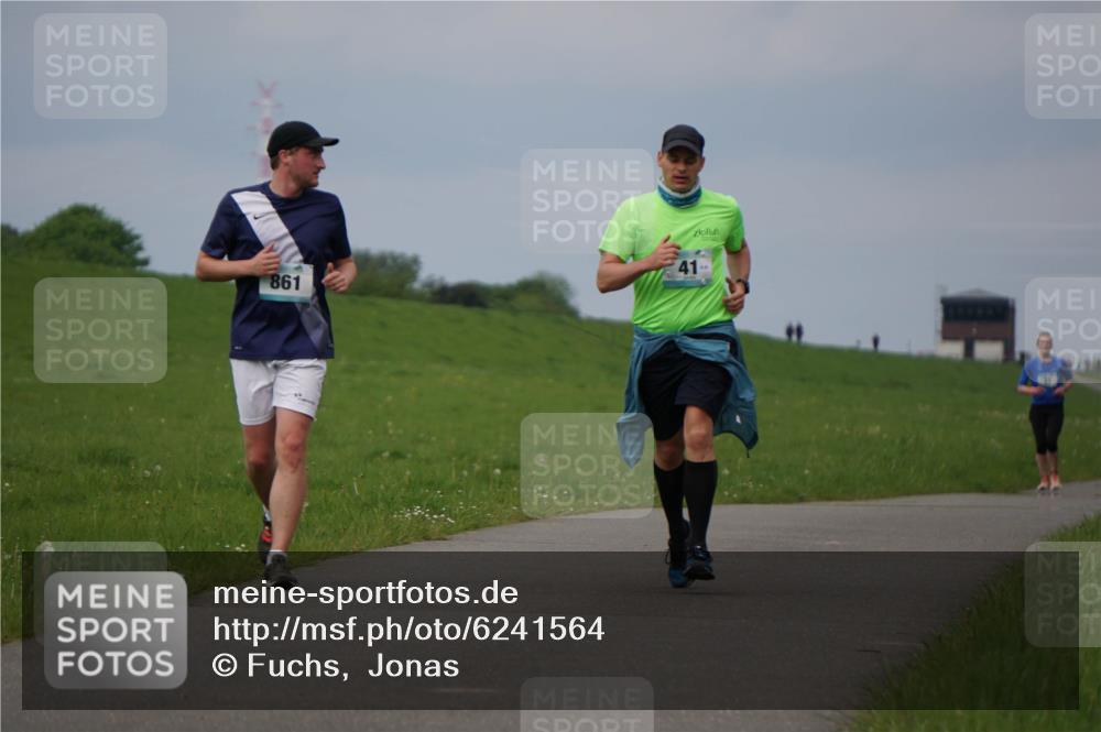 05.05.2024 - 7. Wedeler Halbmarathon Fuchs,  Jonas http://msf.ph/oto/6241564 05.05.2024 11:59:06 Laufen 861, 41 meine-sportfotos.de