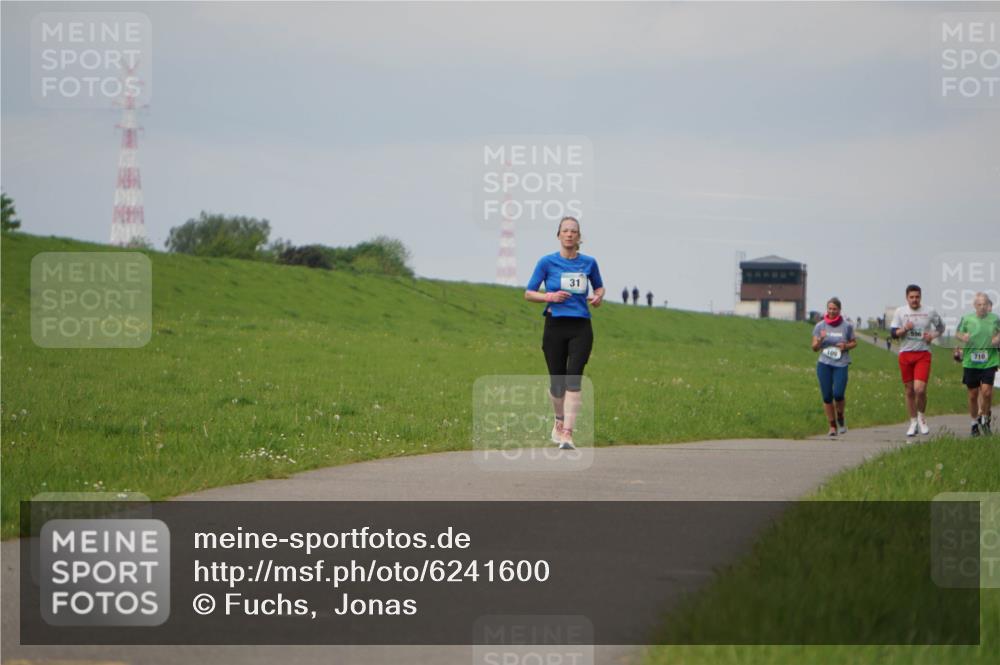 05.05.2024 - 7. Wedeler Halbmarathon Fuchs,  Jonas http://msf.ph/oto/6241600 05.05.2024 11:59:22 Laufen 31, 109, 710 meine-sportfotos.de