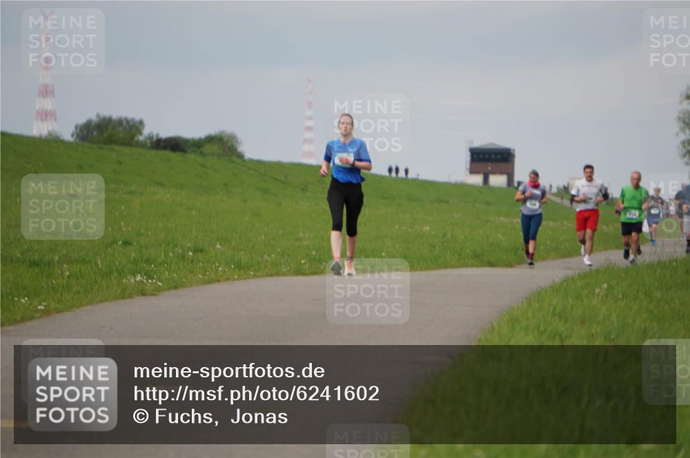05.05.2024 - 7. Wedeler Halbmarathon Fuchs,  Jonas http://msf.ph/oto/6241602 05.05.2024 11:59:22 Laufen  meine-sportfotos.de