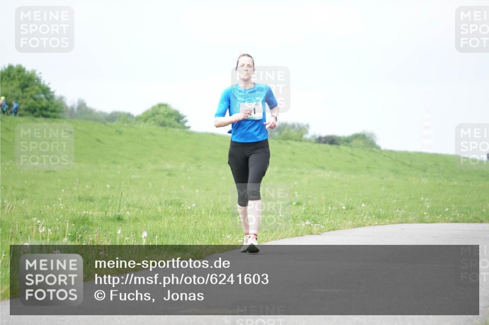 05.05.2024 - 7. Wedeler Halbmarathon Fuchs,  Jonas http://msf.ph/oto/6241603 05.05.2024 11:59:32 Laufen  meine-sportfotos.de