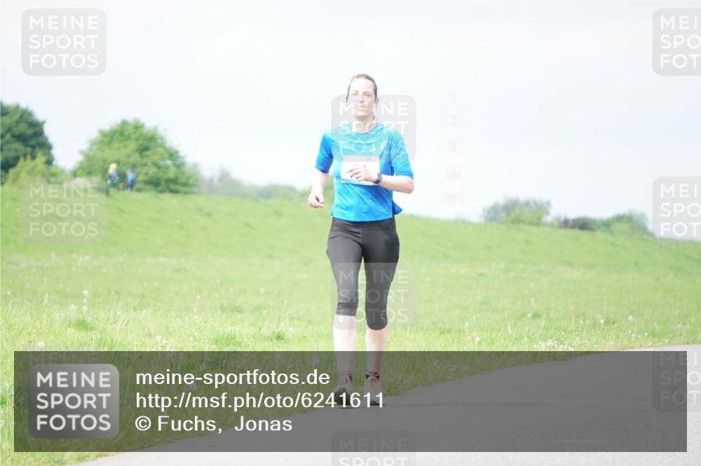 05.05.2024 - 7. Wedeler Halbmarathon Fuchs,  Jonas http://msf.ph/oto/6241611 05.05.2024 11:59:34 Laufen  meine-sportfotos.de