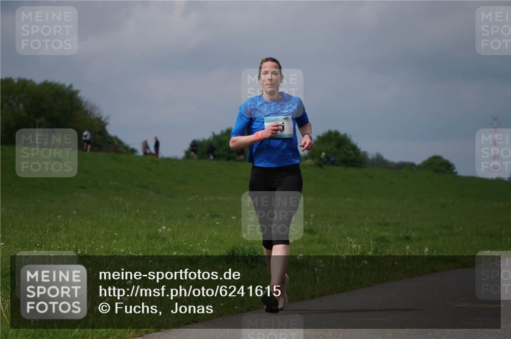 05.05.2024 - 7. Wedeler Halbmarathon Fuchs,  Jonas http://msf.ph/oto/6241615 05.05.2024 11:59:38 Laufen  meine-sportfotos.de