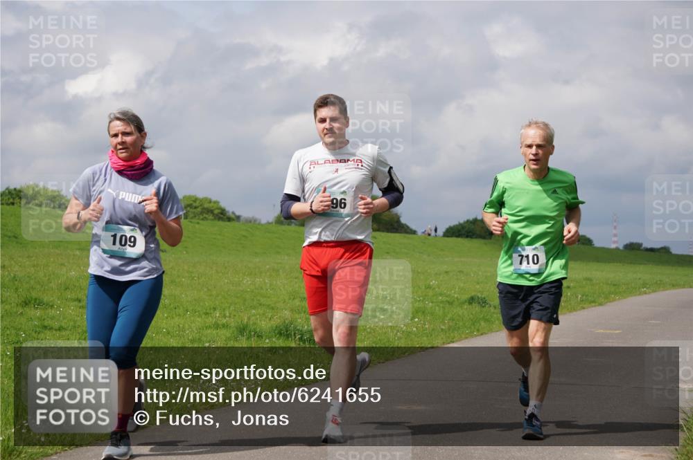 05.05.2024 - 7. Wedeler Halbmarathon Fuchs,  Jonas http://msf.ph/oto/6241655 05.05.2024 11:59:59 Laufen 96, 109, 710 meine-sportfotos.de