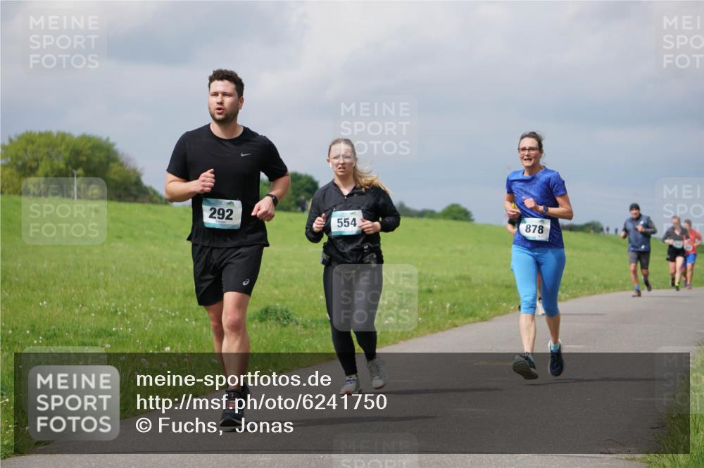 05.05.2024 - 7. Wedeler Halbmarathon Fuchs,  Jonas http://msf.ph/oto/6241750 05.05.2024 12:00:37 Laufen 292, 554, 878 meine-sportfotos.de