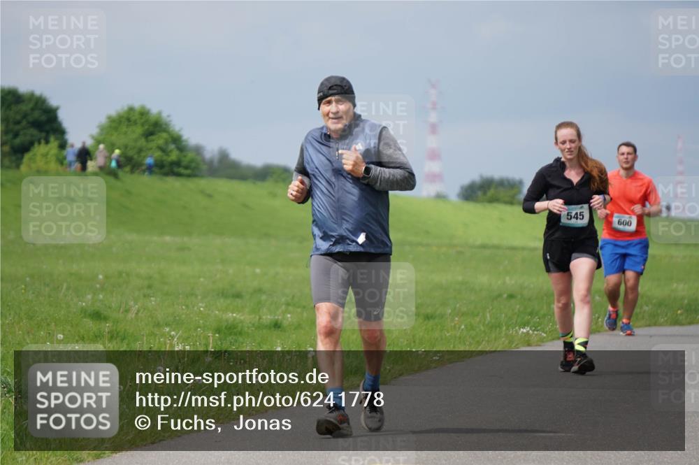 05.05.2024 - 7. Wedeler Halbmarathon Fuchs,  Jonas http://msf.ph/oto/6241778 05.05.2024 12:00:46 Laufen 545, 600 meine-sportfotos.de