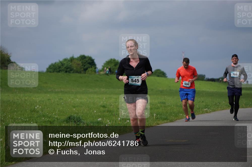 05.05.2024 - 7. Wedeler Halbmarathon Fuchs,  Jonas http://msf.ph/oto/6241786 05.05.2024 12:00:52 Laufen 545, 600, 760 meine-sportfotos.de