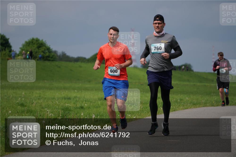 05.05.2024 - 7. Wedeler Halbmarathon Fuchs,  Jonas http://msf.ph/oto/6241792 05.05.2024 12:00:54 Laufen 600, 760 meine-sportfotos.de