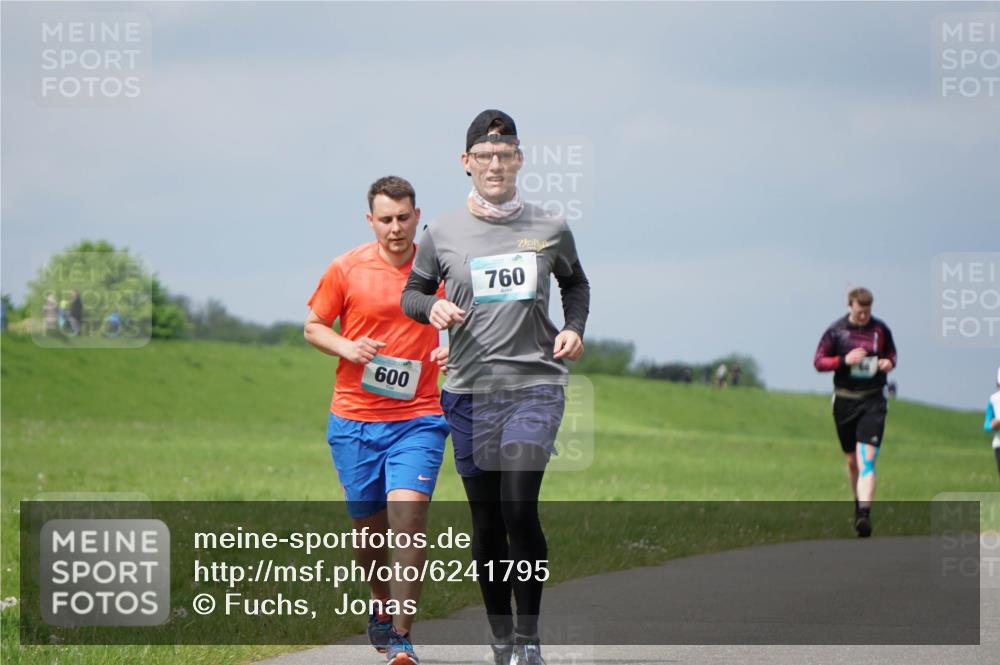 05.05.2024 - 7. Wedeler Halbmarathon Fuchs,  Jonas http://msf.ph/oto/6241795 05.05.2024 12:00:56 Laufen 600, 760 meine-sportfotos.de