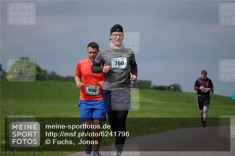 05.05.2024 - 7. Wedeler Halbmarathon Fuchs,  Jonas http://msf.ph/oto/6241796 05.05.2024 12:00:56 Laufen 600, 760 meine-sportfotos.de